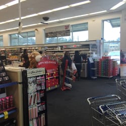 Walgreens - See that line!???? Incompetent cashiers