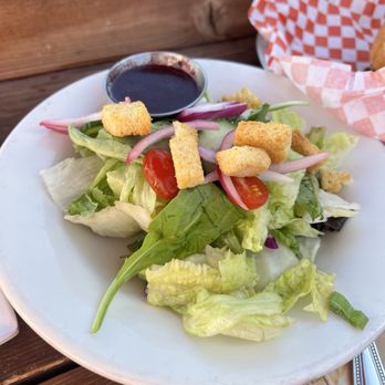 1882 Bar & Grill - Side Salad solid - Barbeque Near Me - Truckee, California