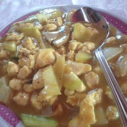 El Cuenco de oro - Pollo al curry