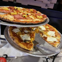 Slice Pizza & Brewhouse - Lakeview