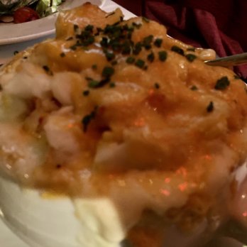 Royal 35 Steakhouse - Mac and Cheese with Lobster - Steakhouses Near Me - New York, New York Royal 35 Steakhouse - Mac and Cheese with Lobster - Steakhouses Near Me - New York, New York