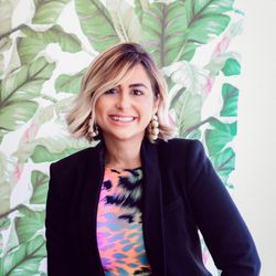 Beauty Concept Salon - As an accomplished colorist and cutter, Camila Borges Espigar is looking to meet you and provide you an excellence experience on her salon.