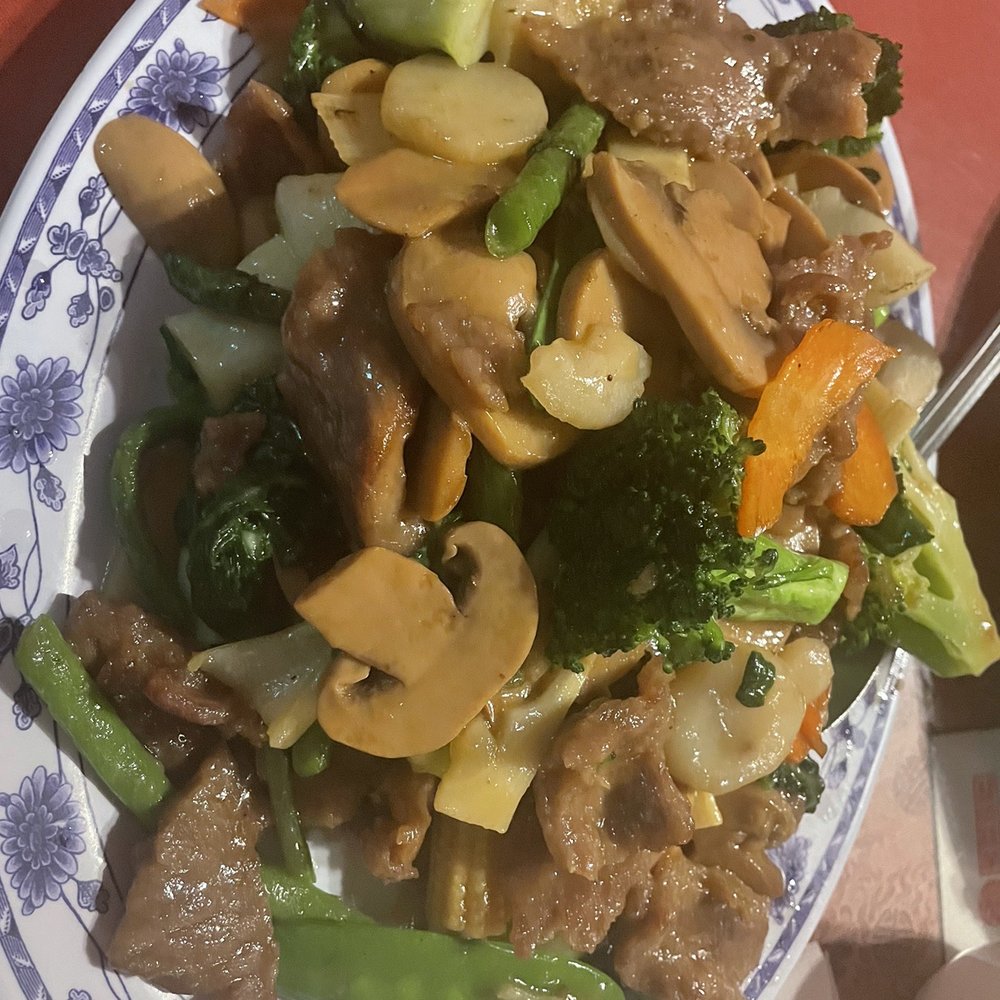 Hop Sing Palace - Beef button mushroom chow yoke - Chinese Near Me - Folsom, California