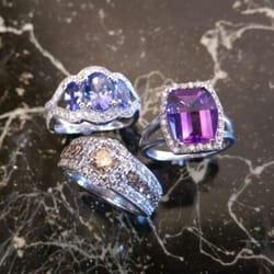 Robson Jewelers - Lots of unique designs