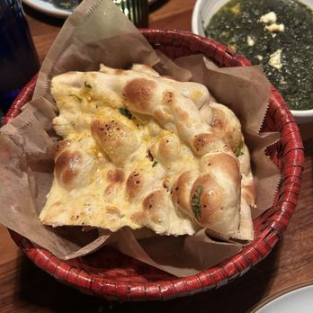 Dancing Yak - Garlic Naan - Himalayan/Nepalese Near Me - San Francisco, California Dancing Yak - Garlic Naan - Himalayan/Nepalese Near Me - San Francisco, California