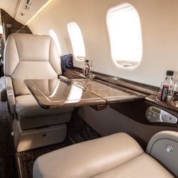 Paradise Jets