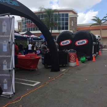 Winn-Dixie - Grocery Near Me - Miami, Florida