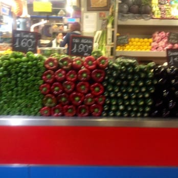 Mercado de Atarazanas - Pretty display - Farmers Market Near Me - Málaga, Massachusetts Mercado de Atarazanas - Pretty display - Farmers Market Near Me - Málaga, Massachusetts