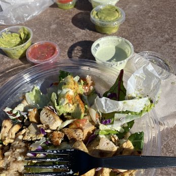 El Pollo Loco - Double Avocado Fit Bowl - Fast Food Near Me - San Juan Capistrano, California El Pollo Loco - Double Avocado Fit Bowl - Fast Food Near Me - San Juan Capistrano, California