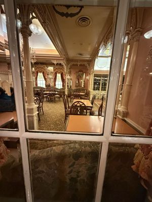 Plaza Inn by null