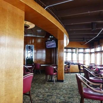 The Observation Bar - Bars Near Me - Long Beach, California