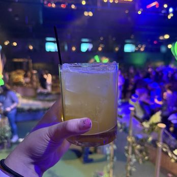 Swingers - Amaretto sour - Bars Near Me - Las Vegas, Nevada