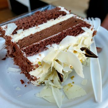 The Cakery - Custom Cakes Near Me - Burlingame, California The Cakery - Custom Cakes Near Me - Burlingame, California