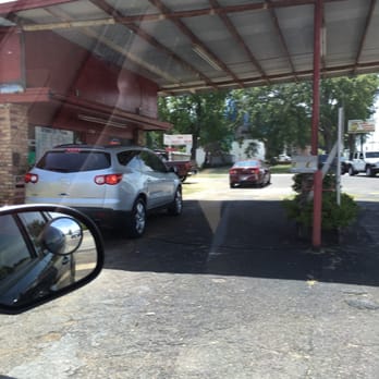 Shivers Shaved Ice & Snack Shack - a view of a parking lot - Ice Cream & Frozen Yogurt Near Me - Tyler, Texas Shivers Shaved Ice & Snack Shack - a view of a parking lot - Ice Cream & Frozen Yogurt Near Me - Tyler, Texas