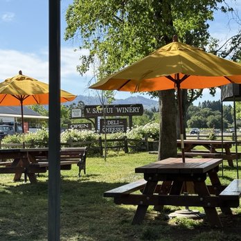 V Sattui Winery - Wineries Near Me - Saint Helena, California V Sattui Winery - Wineries Near Me - Saint Helena, California
