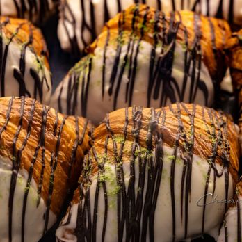 Hazukido - White Chocolate ($5.20) - Bakeries Near Me - Toronto, Ontario Hazukido - White Chocolate ($5.20) - Bakeries Near Me - Toronto, Ontario