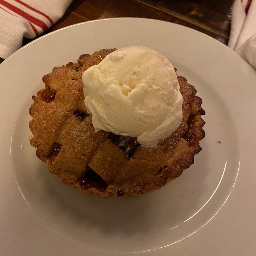 The Smith - Honeycrisp Apple Pie - New American Near Me - Washington, DC, District of Columbia The Smith - Honeycrisp Apple Pie - New American Near Me - Washington, DC, District of Columbia