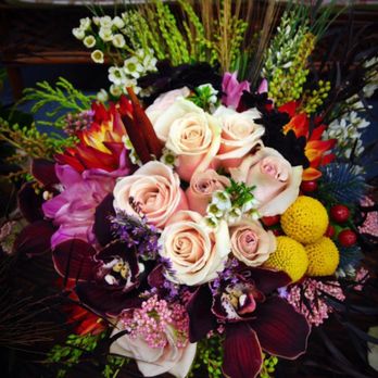 Sun Valley Florist - Wedding Bouquet - Florists Near Me - Ramona, California Sun Valley Florist - Wedding Bouquet - Florists Near Me - Ramona, California