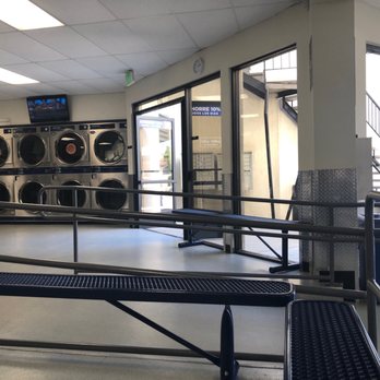 Grande Laundry Place - Seating - Laundromat Near Me - San Marcos, California Grande Laundry Place - Seating - Laundromat Near Me - San Marcos, California