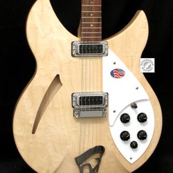 Pittsburgh Guitars - Rickenbacker 330MG at Pittsburgh Guitars