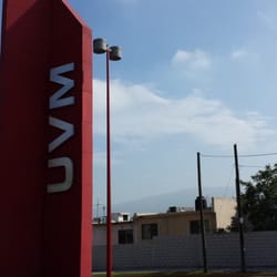 UVM Campus Cumbres - Acceso por Palmas
