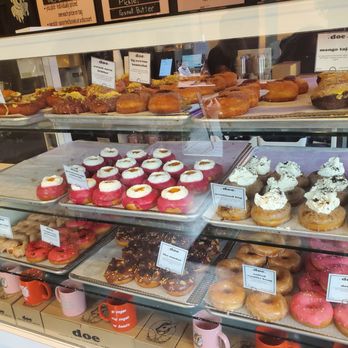 Doe Donuts - Donuts Near Me - Portland, Oregon