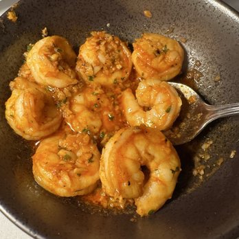 Garlic Rose Bistro - Shrimp and garlic sauce - American Near Me - Cranford, New Jersey