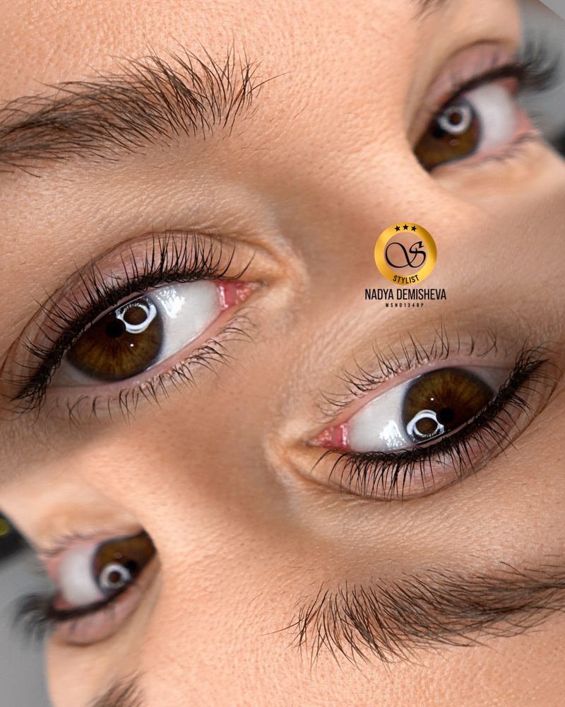 Demi Beauty Logo