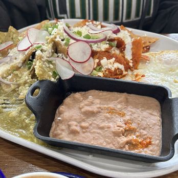 Gina's Kitchen +Catering - Chilaquiles Divorciados - Breakfast & Brunch Near Me - Rancho Cucamonga, California