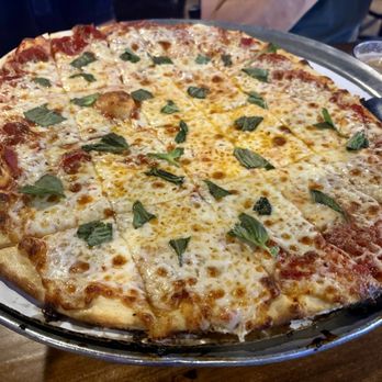 Vero Chicago Pizza - Build your own pizza - Thin Crust Pepperoni, Garlic & Basil - Amazing! - Pizza Near Me - Queen Creek, Arizona Vero Chicago Pizza - Build your own pizza - Thin Crust Pepperoni, Garlic & Basil - Amazing! - Pizza Near Me - Queen Creek, Arizona