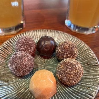 Hakan Chocolatier - Chocolatiers & Shops Near Me - Beacon, New York
