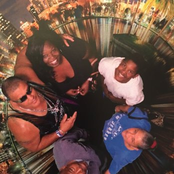 ICON Park - They take amazing photos at the orlando eye - Amusement Parks Near Me - Orlando, Florida ICON Park - They take amazing photos at the orlando eye - Amusement Parks Near Me - Orlando, Florida