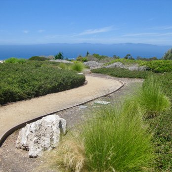 Rico Place Park - Parks Near Me - Palos Verdes Estates, California
