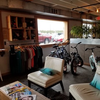 Adrift Hotel - Free bikes and retail apparel - Hotels Near Me - Long Beach, Washington Adrift Hotel - Free bikes and retail apparel - Hotels Near Me - Long Beach, Washington