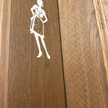 Biergarten Am Viktualienmarkt - The ladies toilet icon - Beer Garden Near Me - Munich, BY