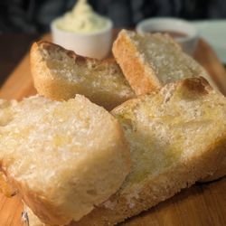 Serafina Ristorante - Focaccia Plate