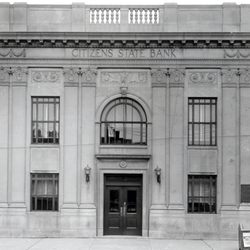 Citizens State Bank - New Castle Broad Street office, 1950 or so.