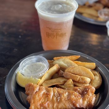 Universal Studios Hollywood - Butter Beer and Fish & Chips - Amusement Parks Near Me - Universal City, California Universal Studios Hollywood - Butter Beer and Fish & Chips - Amusement Parks Near Me - Universal City, California