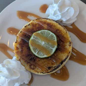Moby Dick Restaurant - Key lime pie with a bruleed top - American Near Me - Santa Barbara, California