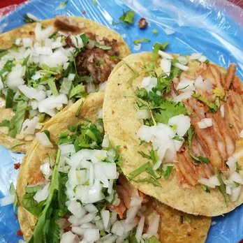 Taquerias El Nero - Tacos Pastor y Taco Bistec - Mexican Near Me - Tulum, ROO