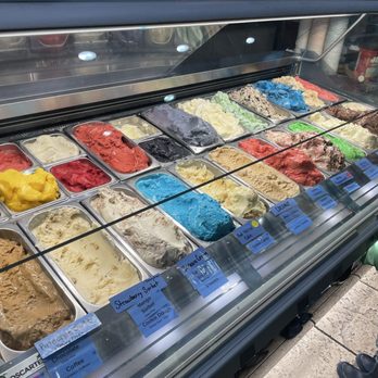 Scoops & Bites - Flavors - Ice Cream & Frozen Yogurt Near Me - Bremerton, Washington