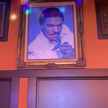 B-Side - Dive Bars Near Me - Sacramento, California B-Side - Dive Bars Near Me - Sacramento, California