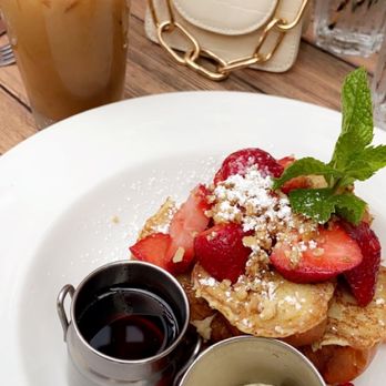 Cody's La Jolla - French toast - Breakfast & Brunch Near Me - La Jolla, California