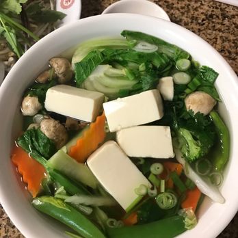 Vietnam Restaurant - Vegetarian Pho (make sure to specify you want a veggie broth!) - Vietnamese Near Me - Memphis, Tennessee Vietnam Restaurant - Vegetarian Pho (make sure to specify you want a veggie broth!) - Vietnamese Near Me - Memphis, Tennessee
