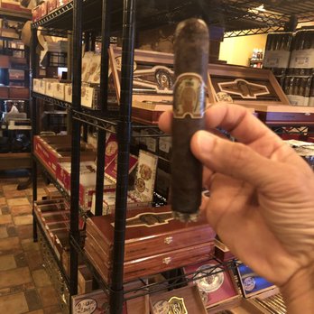 Marcus Daniel Tobacconist - Tobacco Shops Near Me - Naples, Florida