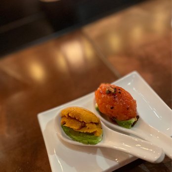 Domo - crudos (uni, salmon) - Sushi Bars Near Me - San Francisco, California Domo - crudos (uni, salmon) - Sushi Bars Near Me - San Francisco, California