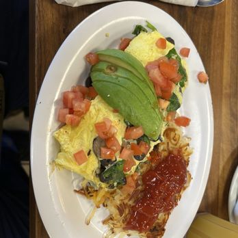 Livingston's Diner - Mediterranean Omelette - Breakfast & Brunch Near Me - Wichita, Kansas