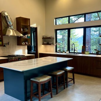 Innovative Stone - Serene quartzite, big windows, and a reason to slow down. Truckee, CA. - General Contractors Near Me - Auburn, California Innovative Stone - Serene quartzite, big windows, and a reason to slow down. Truckee, CA. - General Contractors Near Me - Auburn, California