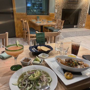 Simar - Seafood Near Me - Austin, Texas