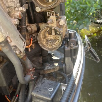 Outboard Marine Engine Repairs - Boat Repair Near Me - Sarasota, Florida